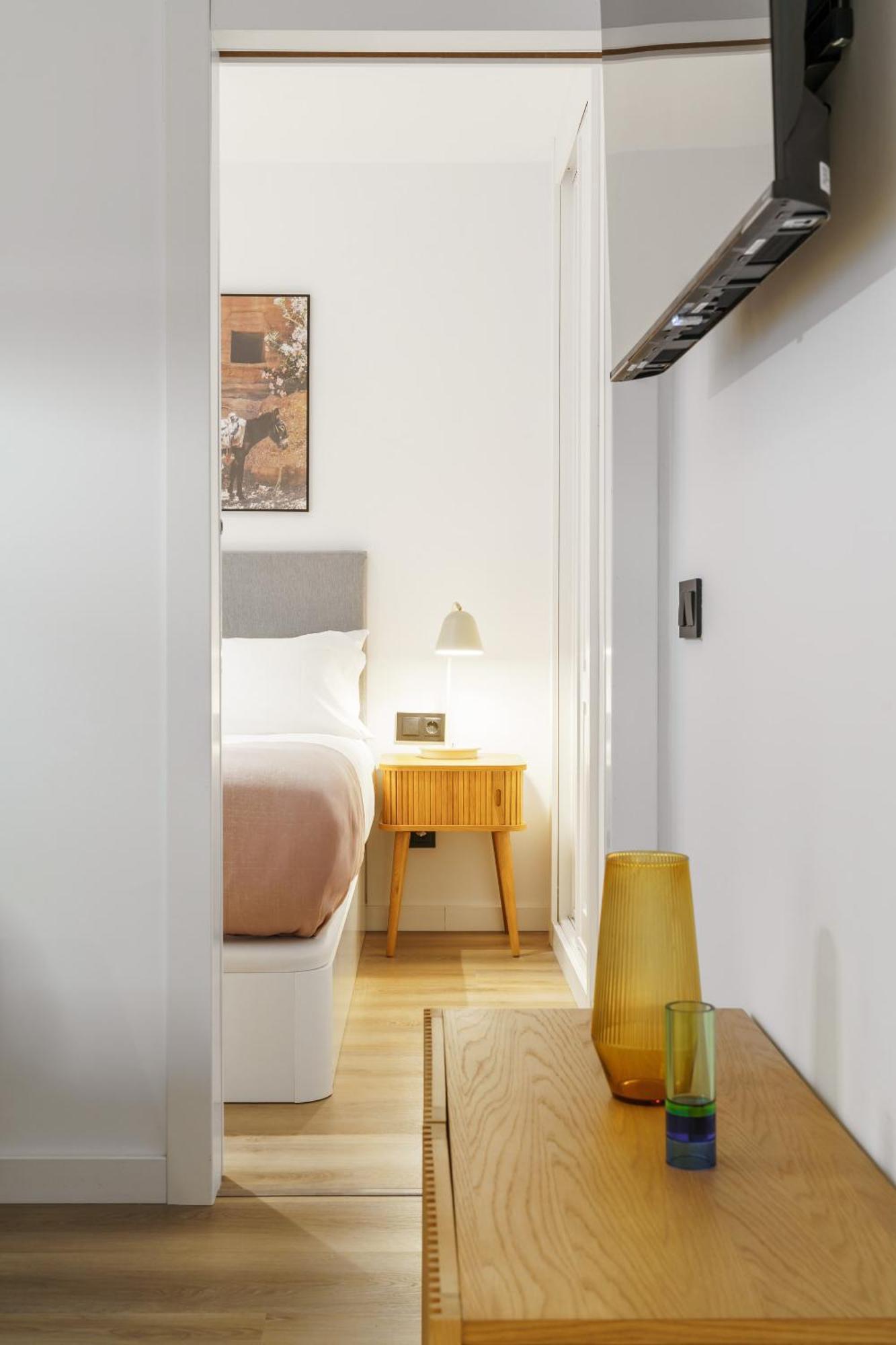 Limehome Malaga Calle Victoria Quarto foto