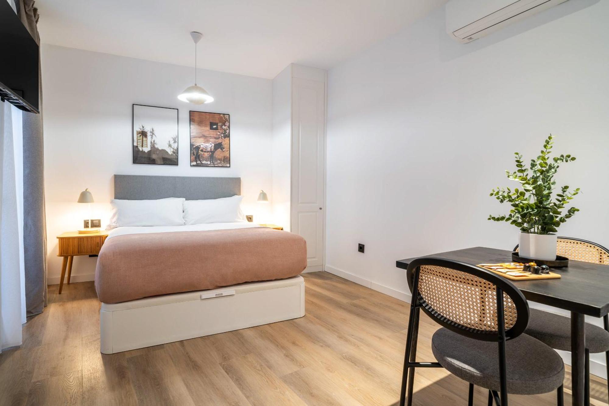 Limehome Malaga Calle Victoria Quarto foto