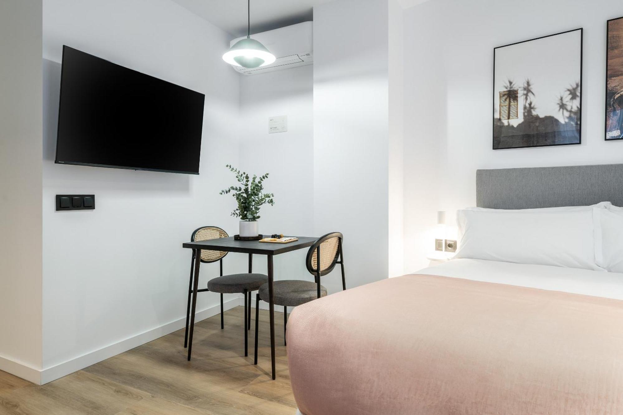 Limehome Malaga Calle Victoria Quarto foto