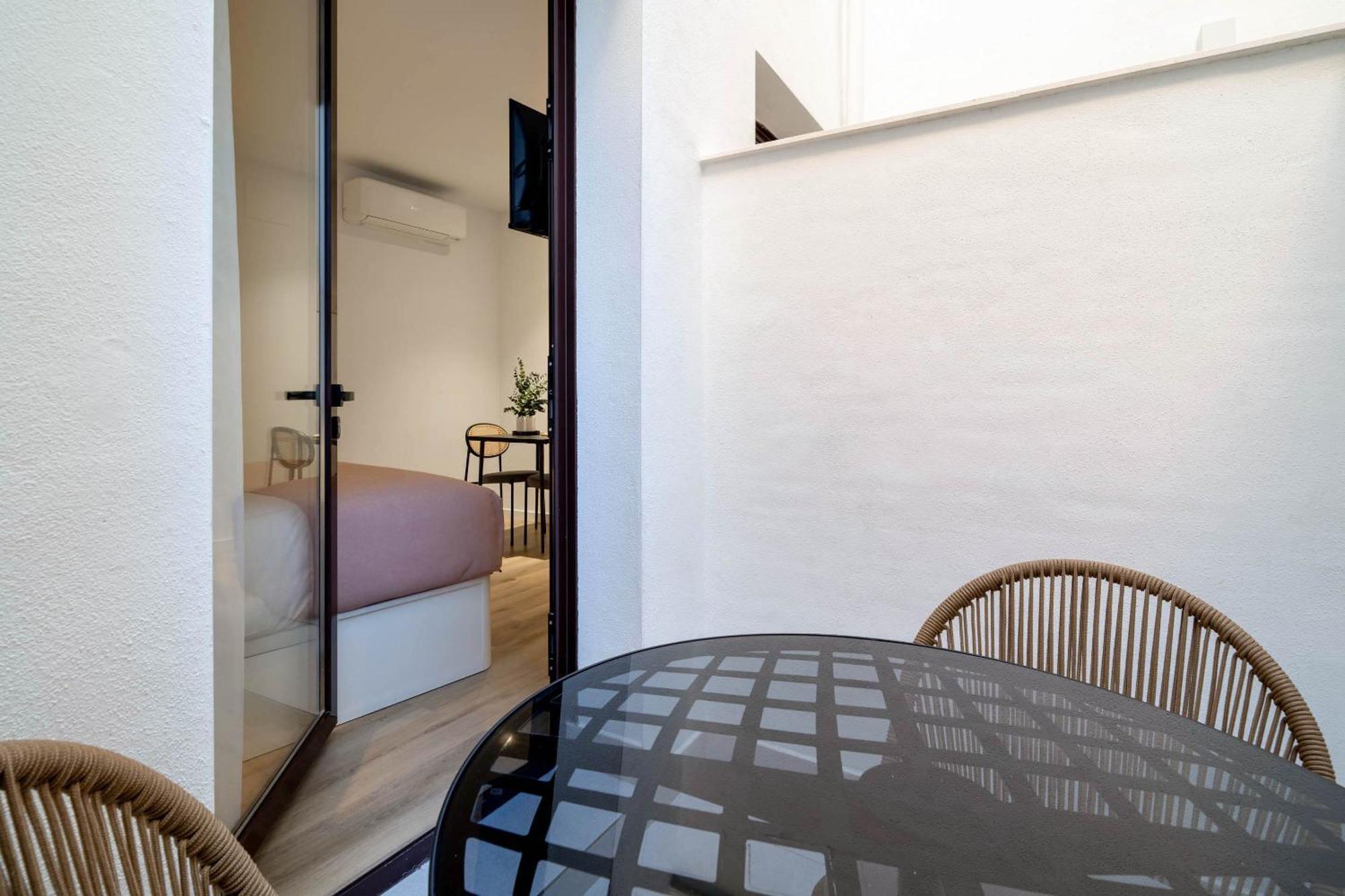 Limehome Malaga Calle Victoria Quarto foto