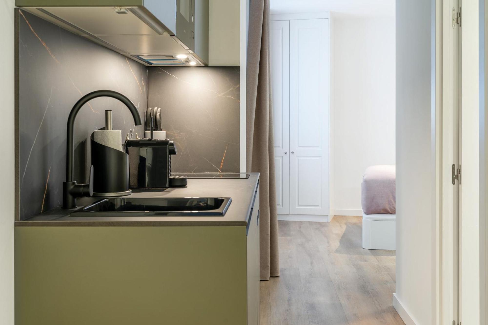 Limehome Malaga Calle Victoria Quarto foto
